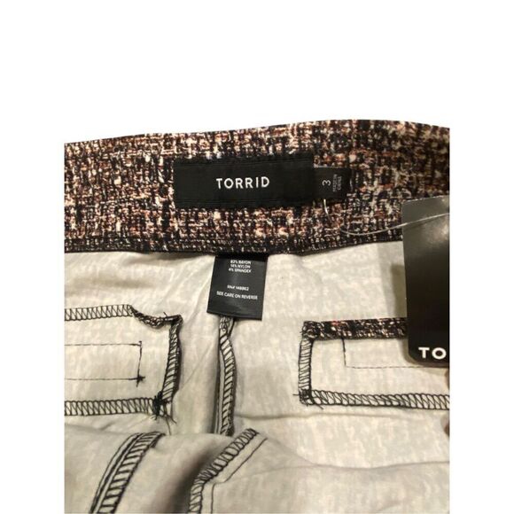 Torrid Ponte Black Pants Textured Lightweight Tapered Relaxed Fit Jogger Pants S - Picture 4 of 5